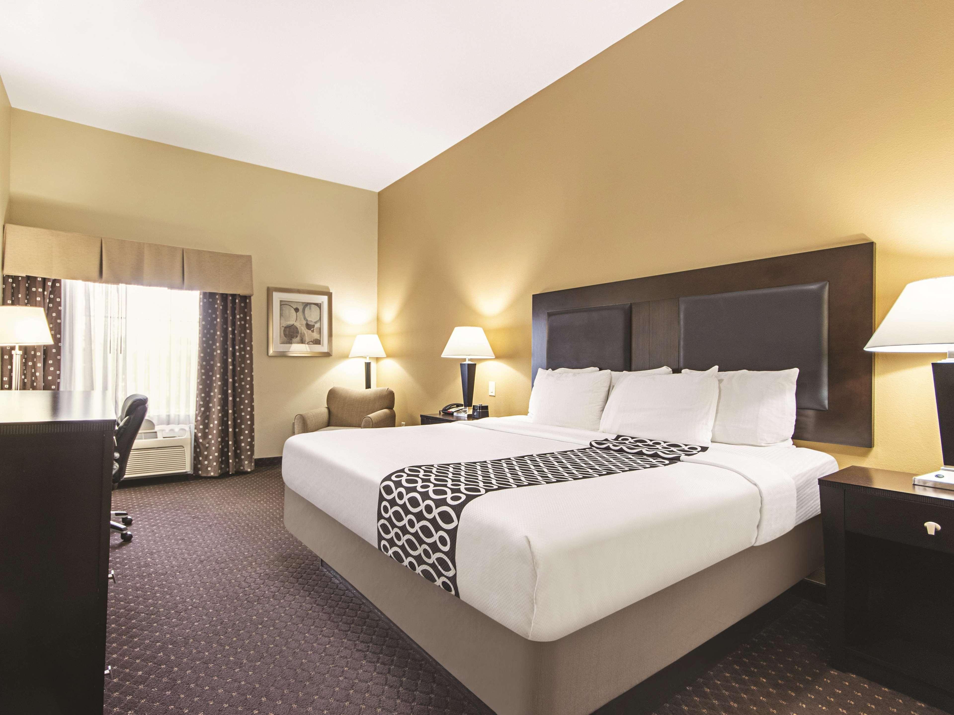 La Quinta By Wyndham Houston New Caney Eksteriør billede