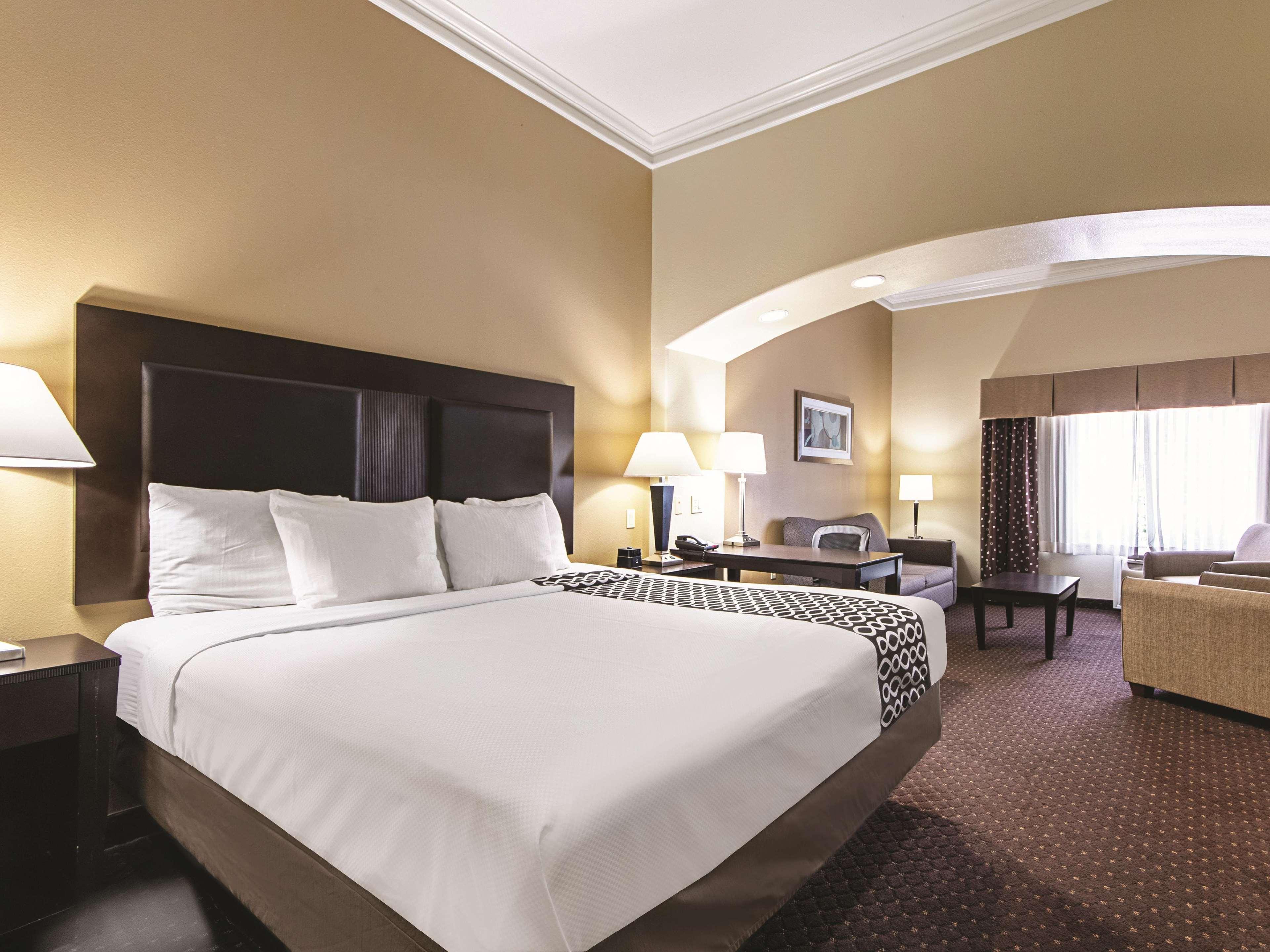 La Quinta By Wyndham Houston New Caney Eksteriør billede