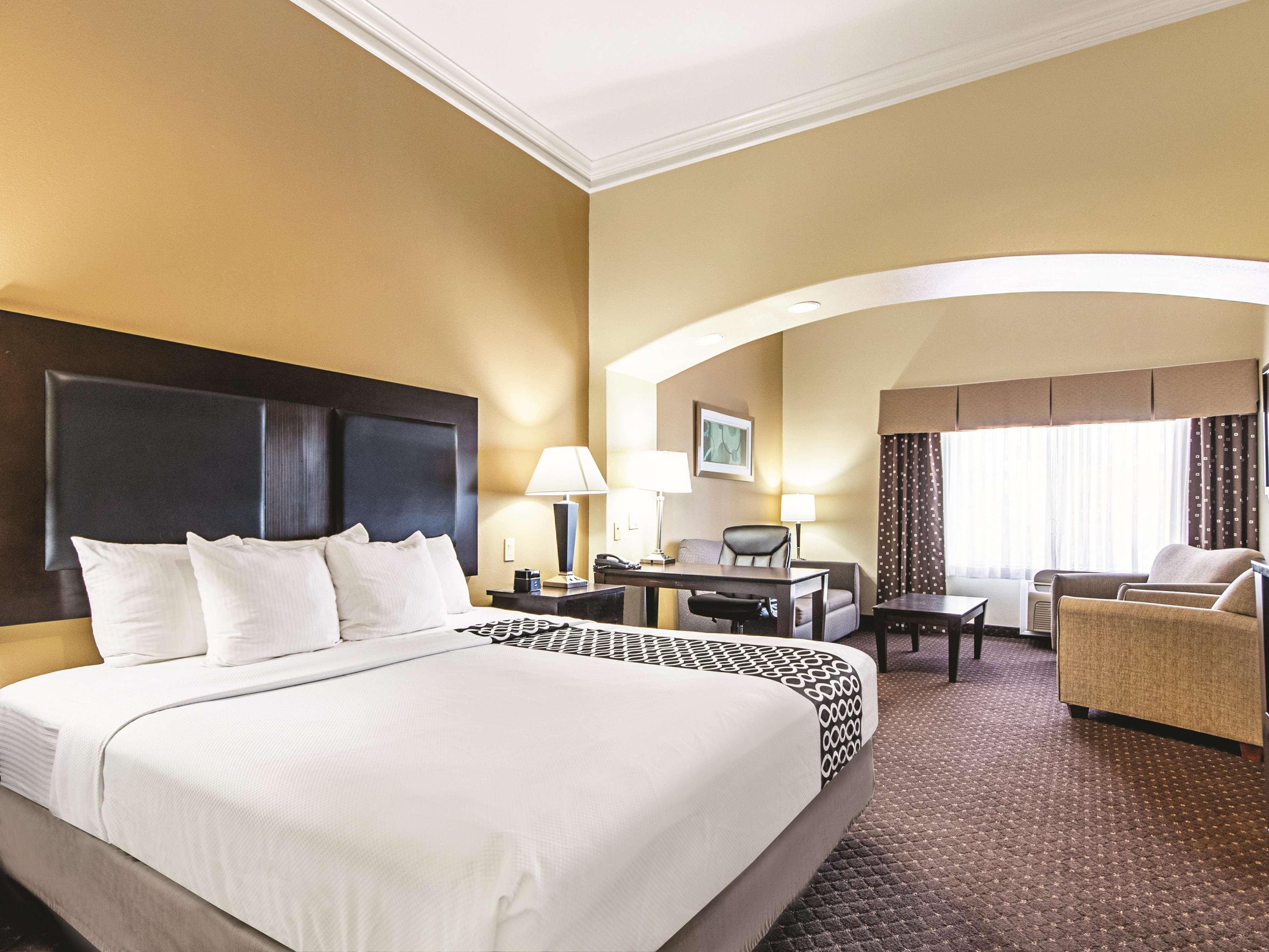La Quinta By Wyndham Houston New Caney Eksteriør billede
