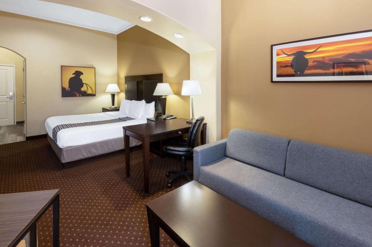 La Quinta By Wyndham Houston New Caney Eksteriør billede