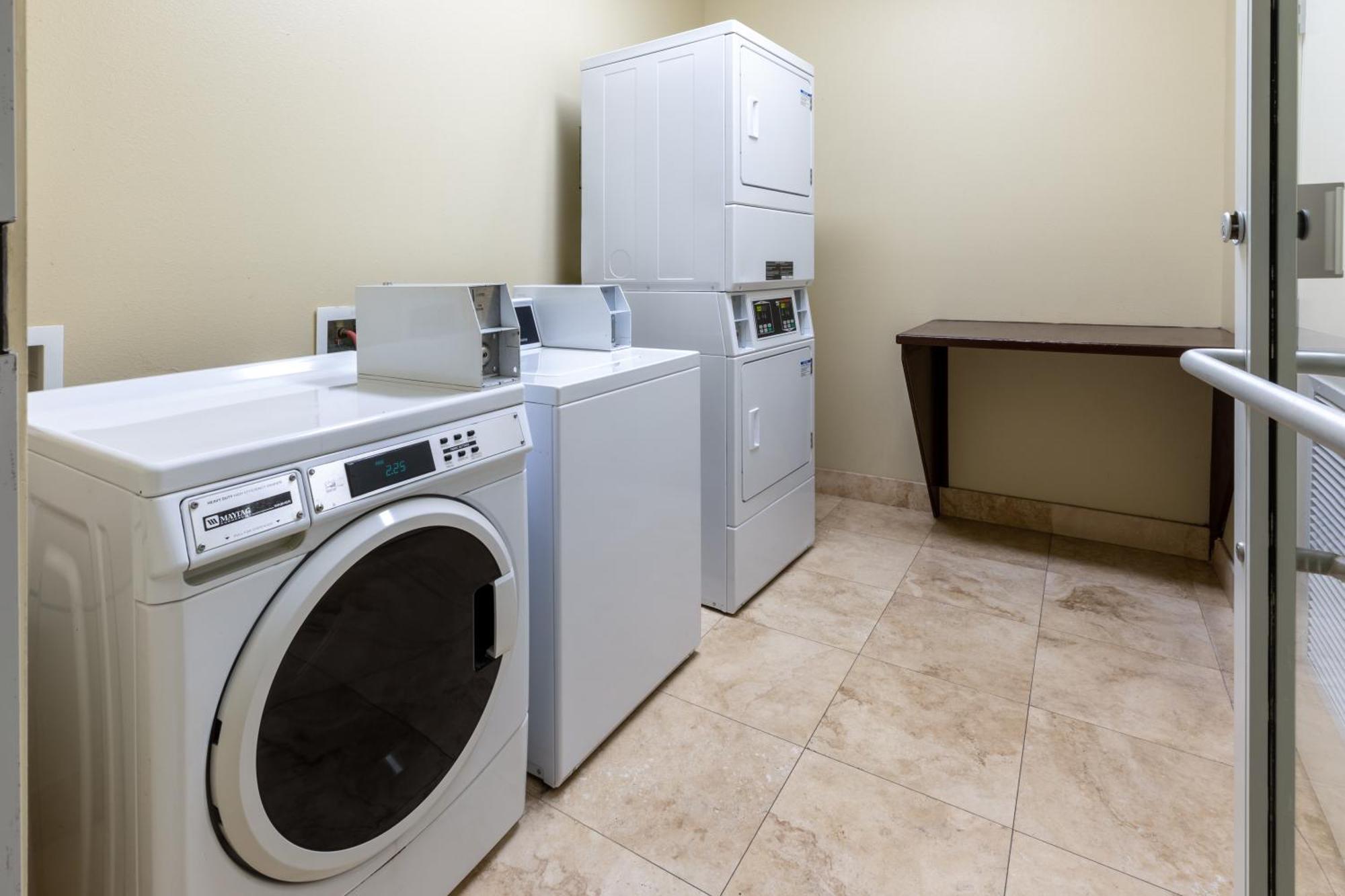 La Quinta By Wyndham Houston New Caney Eksteriør billede