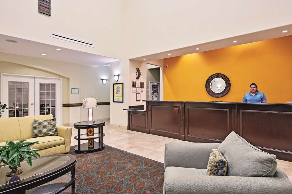 La Quinta By Wyndham Houston New Caney Interiør billede