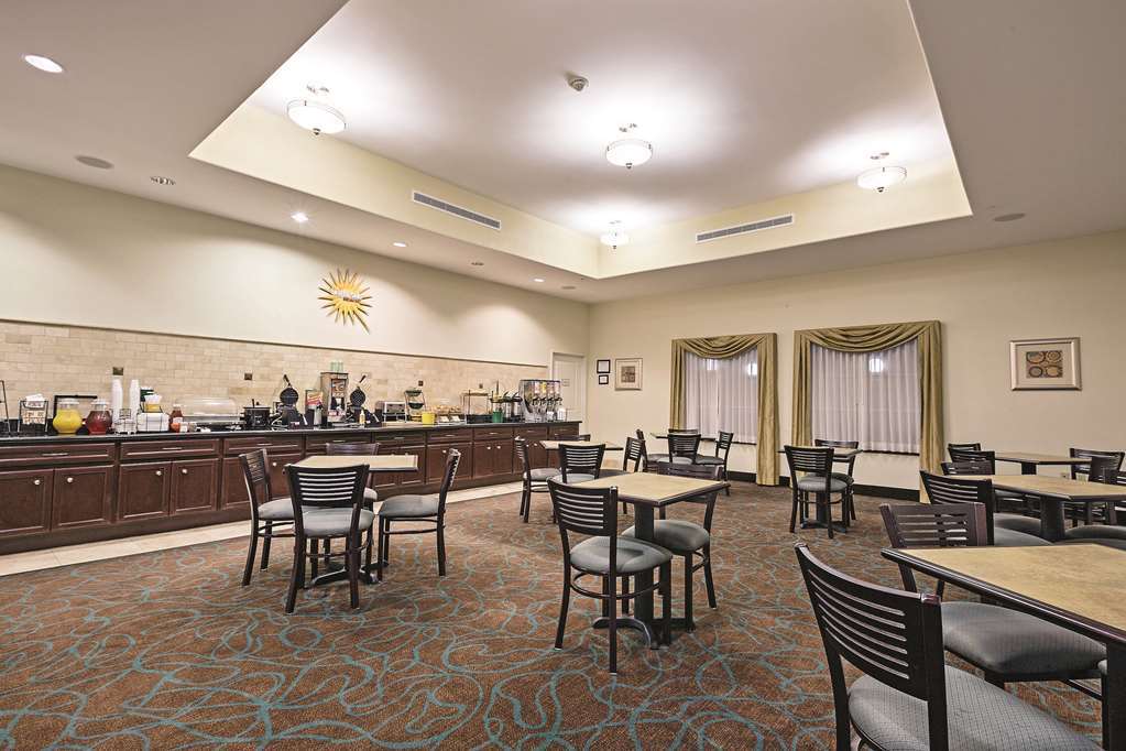 La Quinta By Wyndham Houston New Caney Restaurant billede